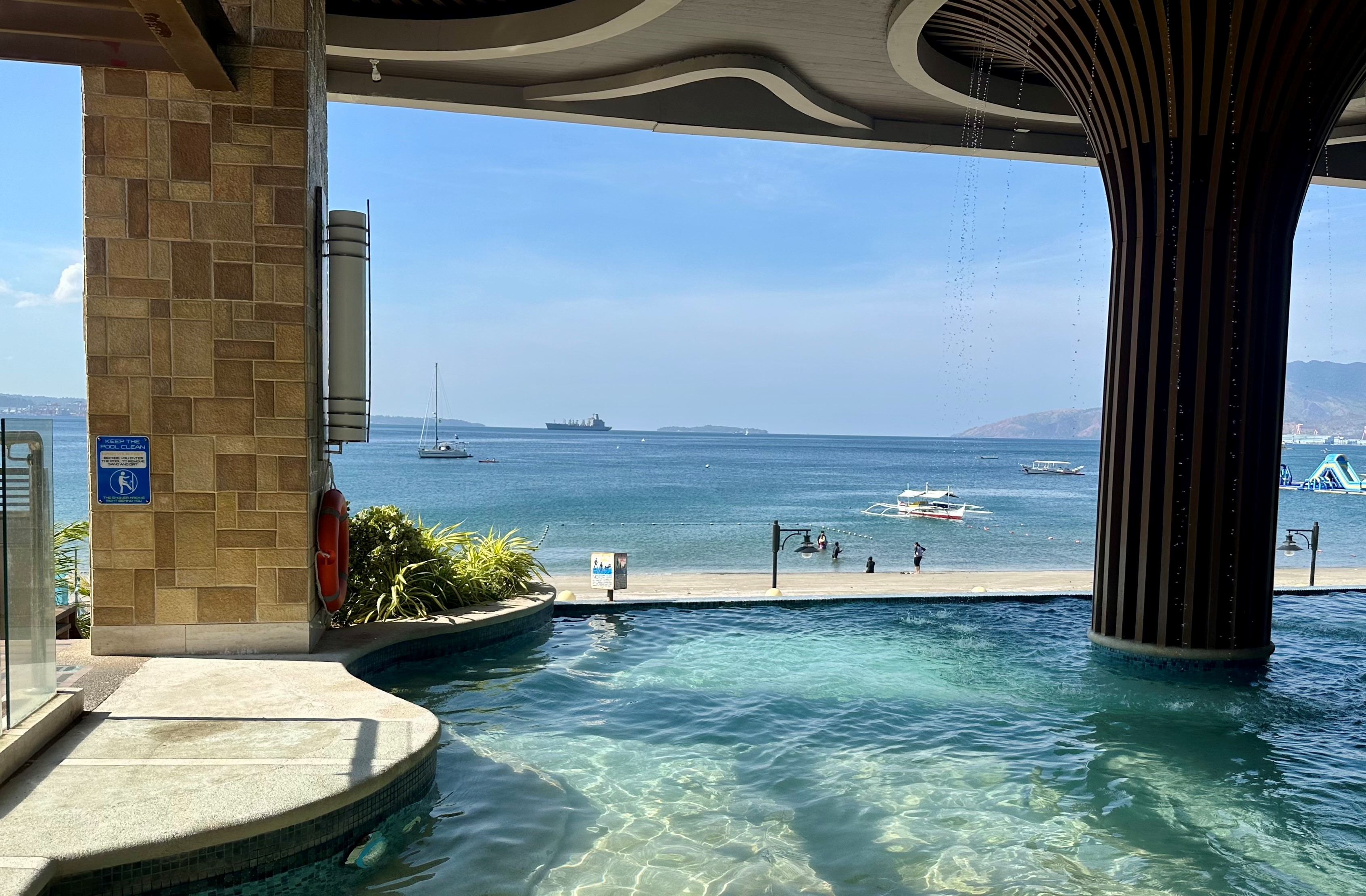 REVIEWED: Central Park Reef Resort, Subic Bay, Philippines – A Great Resort but why did They Keep This a Secret?